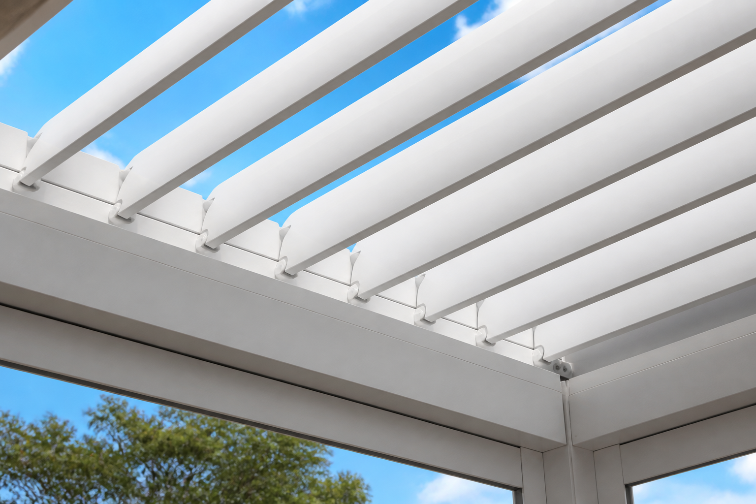 Motorized louvered roof concept