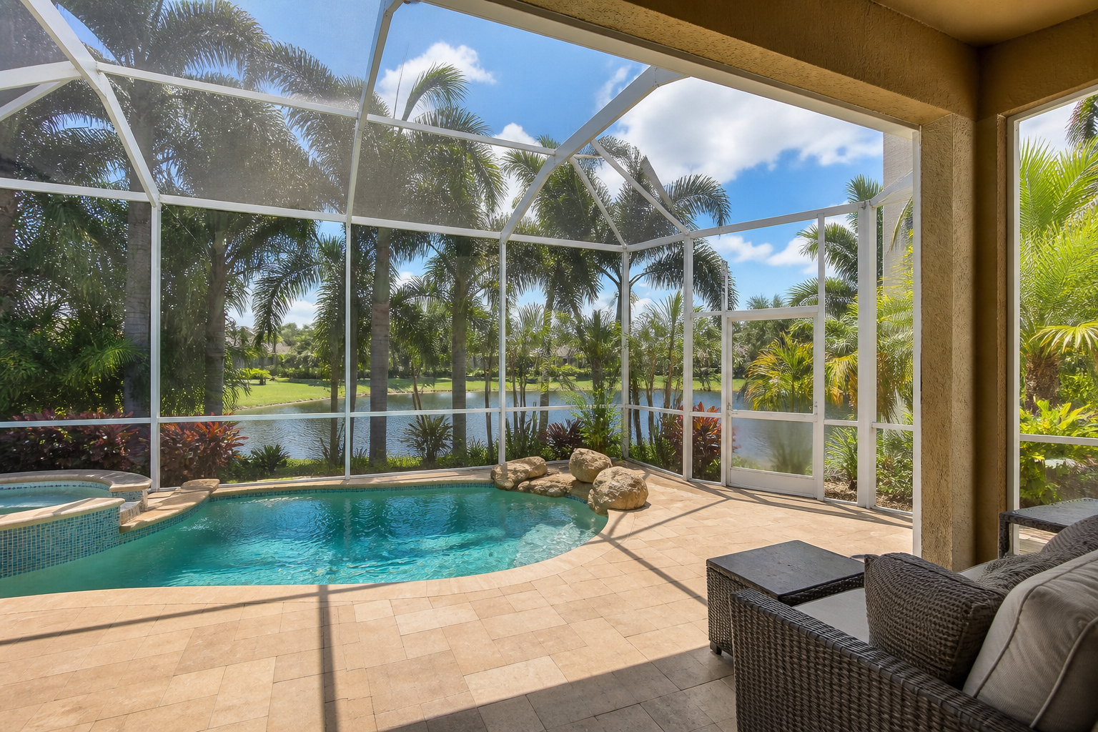 Screen lanai concept for South Florida