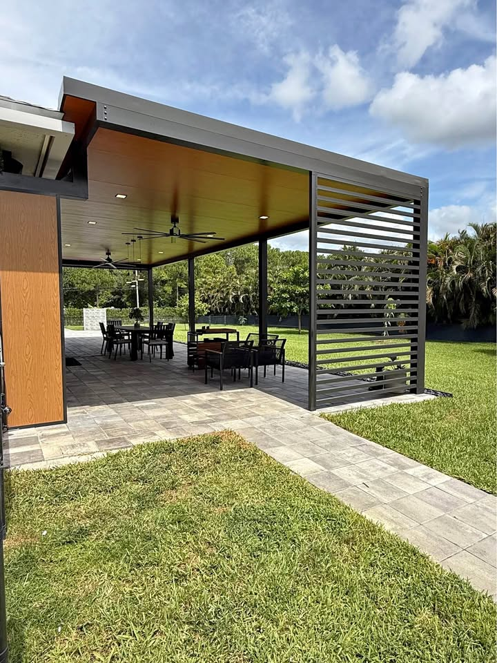 Attached patio cover with horizontal louvers